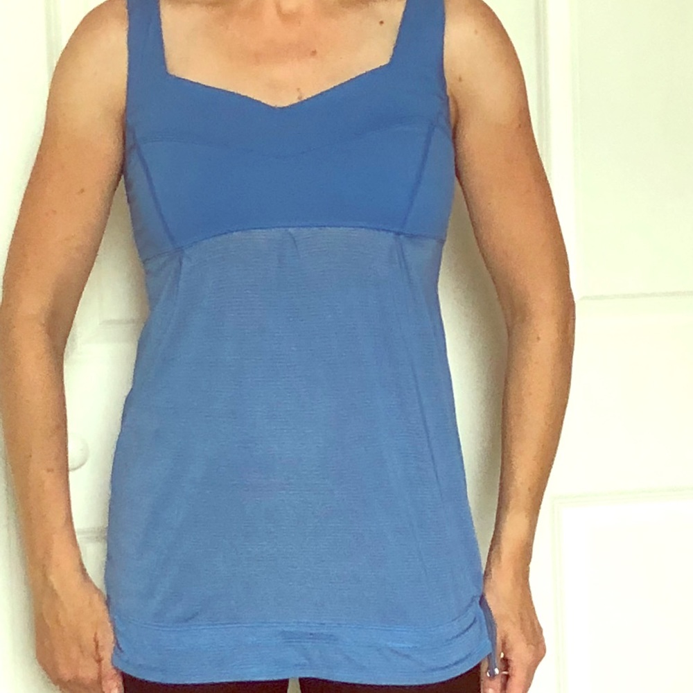 Lululemon Tame Me Tank in Porcelaine Blue, size 4